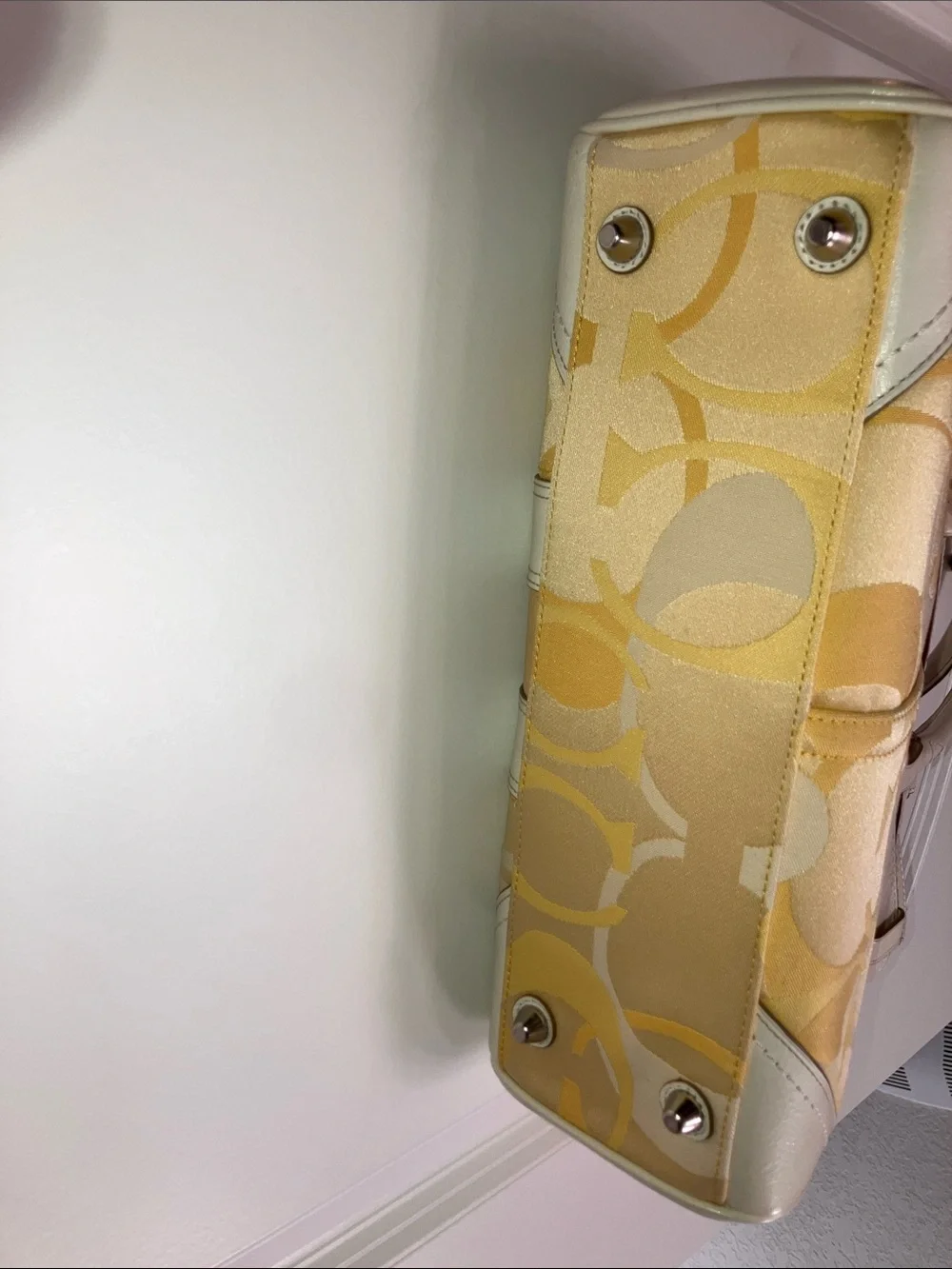 NWT  2 pc Coach yellow hampton bag & makeup bag